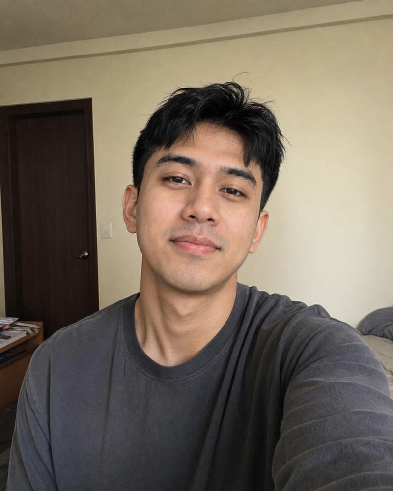 Original selfie used for เปลี่ยนเซลฟี่หนึ่งรูปเป็นรูปเที่ยวที่น่าแชร์