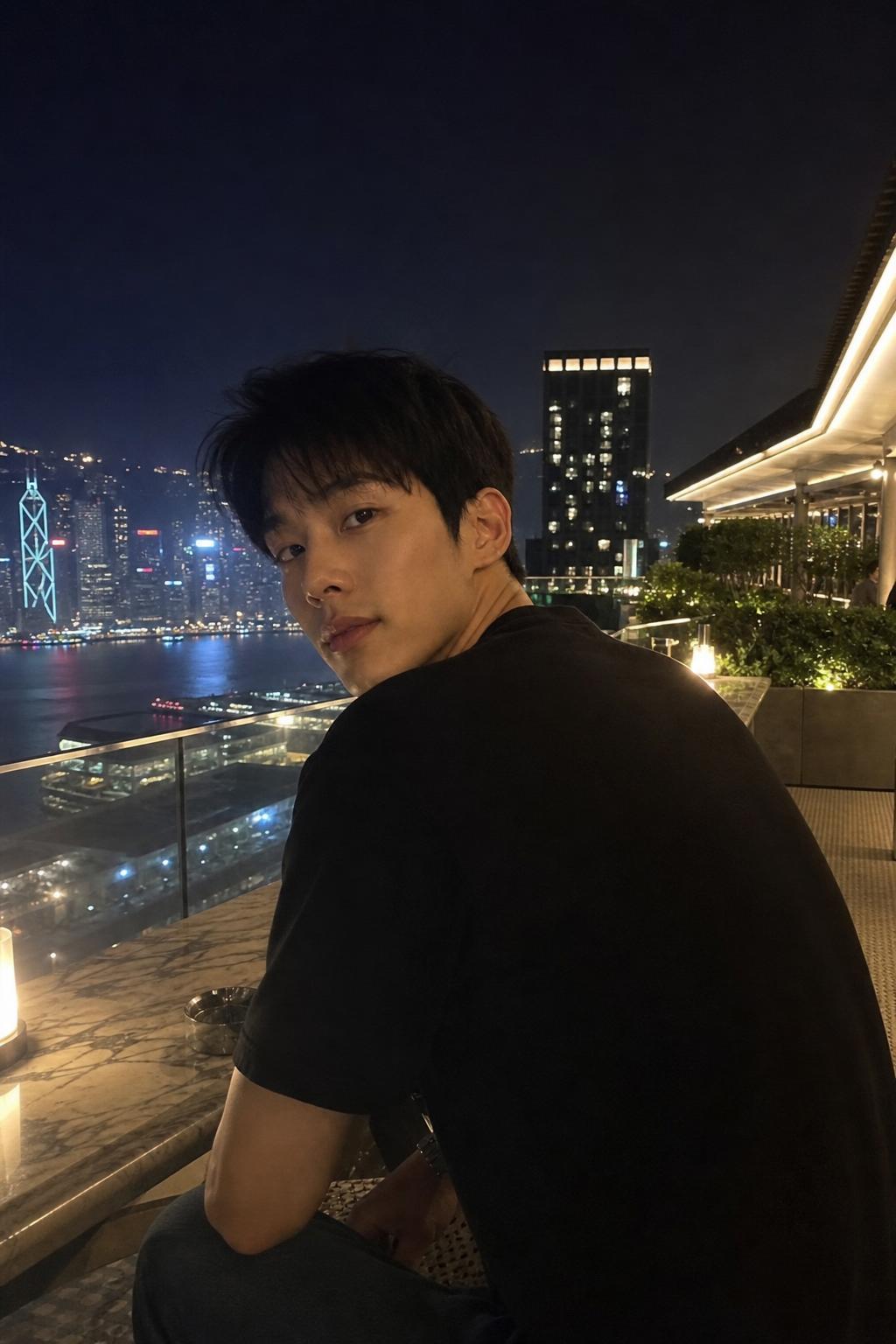 셀카로 자연스러운 여행 사진 만들기 결과 예시 3